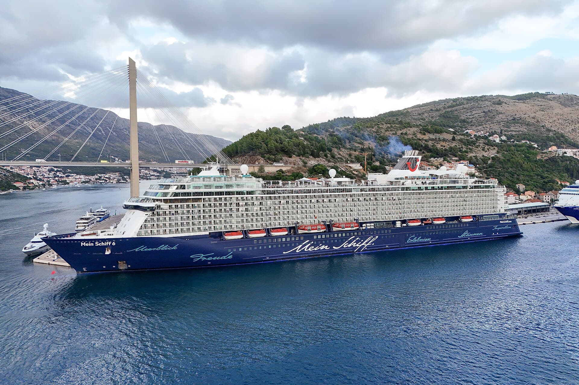 Kreuzfahrtschiff Mein Schiff 6